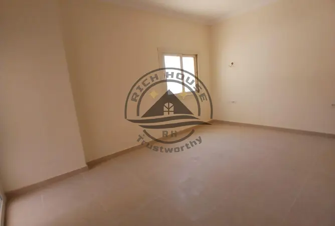 113800632 - Property Image 3