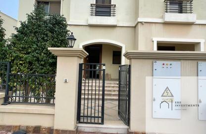 Twin House - 3 Bedrooms - 4 Bathrooms for sale in Uptown Cairo - Mokattam - Cairo