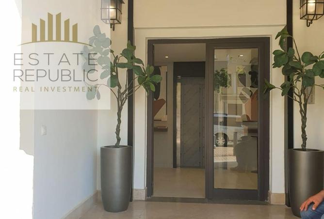 8651002 - Property Image 2