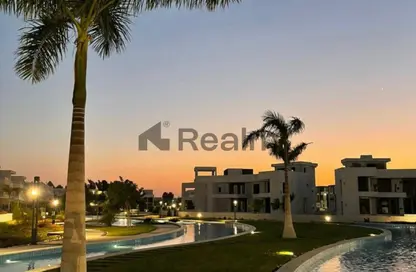 Villa - 4 Bedrooms - 5 Bathrooms for sale in Lake West - Sheikh Zayed Compounds - Sheikh Zayed City - Giza