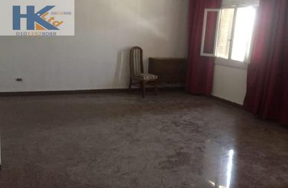 دوبلكس - 3 غرف نوم - 2 حمامات للبيع في شارع الهرم - منطقة الجيزة - جنوب الجيزة - الجيزة
