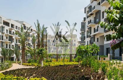 Apartment - 3 Bedrooms - 4 Bathrooms for sale in Eastown - 5th Settlement Compounds - The 5th Settlement - New Cairo City - Cairo