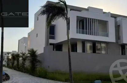 فيلا - 5 غرف نوم - 6 حمامات للبيع في جولز - طريق مصر اسكندرية الصحراوي - مدينة 6 أكتوبر - الجيزة