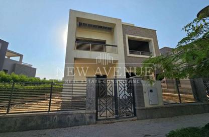 Villa - 3 Bedrooms - 4 Bathrooms for sale in New Giza - Cairo Alexandria Desert Road - 6 October City - Giza Villa - 3 Bedrooms - 4 Bathrooms for sale in New Giza - Cairo Alexandria Desert Road - 6 October City - Giza