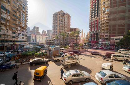 محل تجاري - استوديو - 1 حمام للايجار في طريق الزعيم جمال عبد الناصر - سيدي بشر - حي اول المنتزة - الاسكندرية