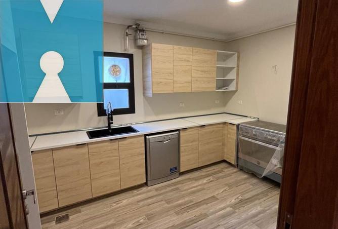 8700003 - Property Image 3