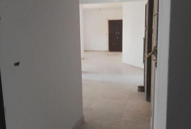 69308055 - صورة العقار 3