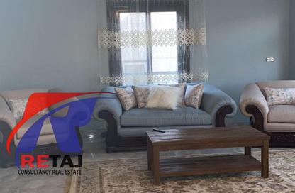Apartment - 3 Bedrooms - 2 Bathrooms for rent in Abo Mousa Al Ashaari St. - The 1st Settlement - New Cairo City - Cairo