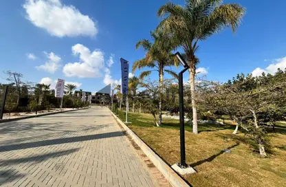 Apartment - 2 Bedrooms - 2 Bathrooms for sale in Village West - Sheikh Zayed Compounds - Sheikh Zayed City - Giza