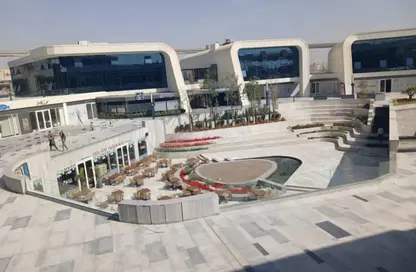 محل تجاري - استوديو - 1 حمام للايجار في سنترادا بلازا - ميدان جهينة - مدينة 6 أكتوبر - الجيزة
