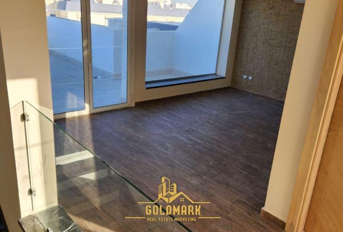 53721892 - Property Main Image