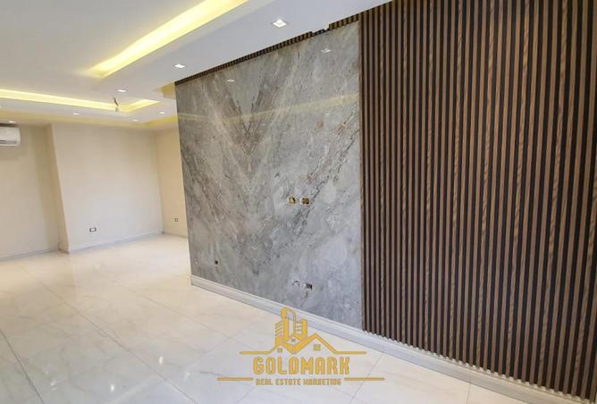 53721892 - Property Image 2