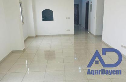 Apartment - 3 Bedrooms - 2 Bathrooms for sale in South Lotus - El Lotus - New Cairo City - Cairo