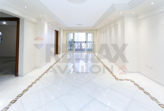 8564046 - Property Image 2