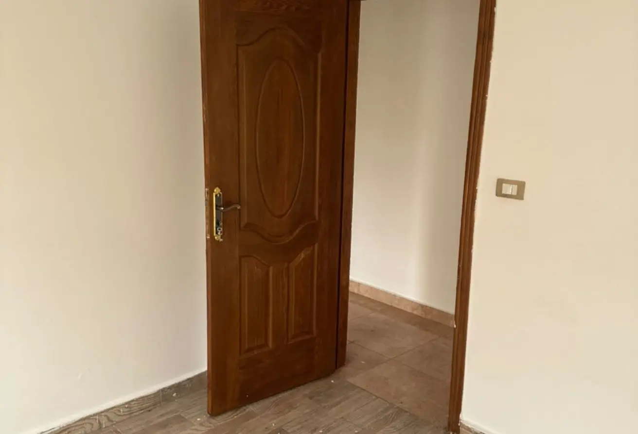 121654995 - Property Main Image
