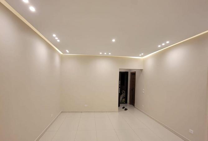 55258296 - Property Main Image