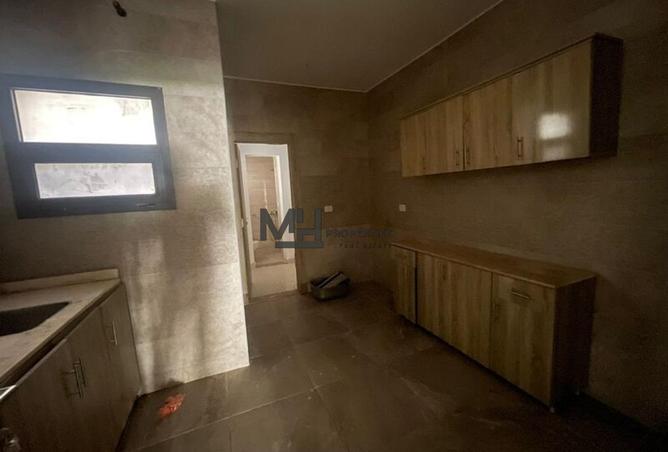 68277060 - Property Image 3