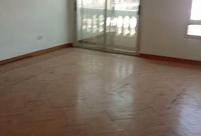 81834939 - صورة العقار 2