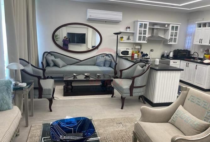 81302092 - Property Image 3