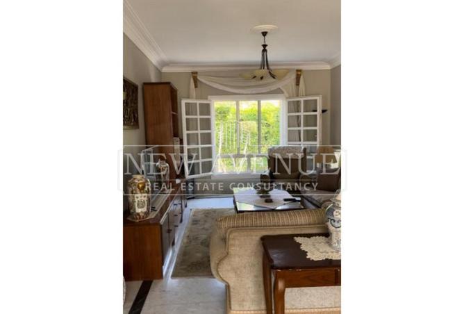 98829018 - Property Image 2