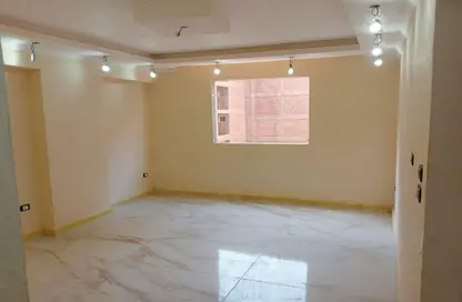 Apartment - 4 Bedrooms - 3 Bathrooms for sale in Al Lebeny Axis - El Mariouteya - Faisal - Hay El Haram - Giza