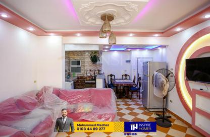 Apartment - 2 Bedrooms - 1 Bathroom for sale in Miami - Hay Awal El Montazah - Alexandria