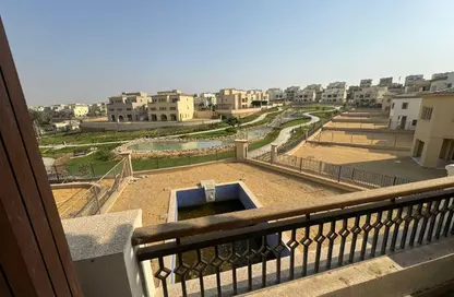 فيلا - 4 غرف نوم - 4 حمامات للايجار في سيليستا هيلز - اب تاون كايرو - المقطم - القاهرة
