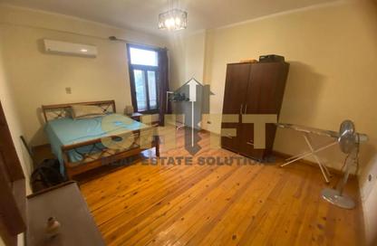 Apartment - 3 Bedrooms - 2 Bathrooms for sale in Sarayat Al Maadi - Hay El Maadi - Cairo
