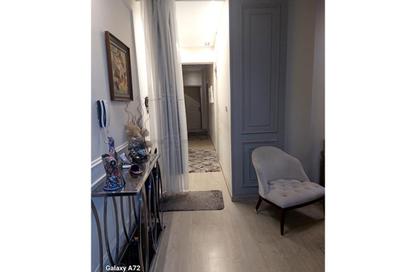 Apartment - 3 Bedrooms - 3 Bathrooms for sale in Service Road - Ganoob El Acadimia - New Cairo City - Cairo
