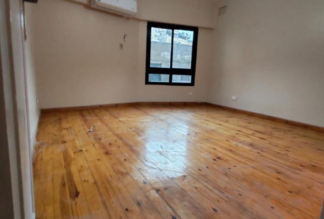 8443307 - Property Image 2