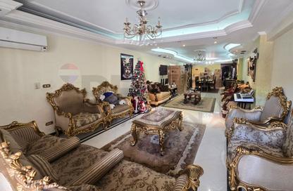 Apartment - 3 Bedrooms - 2 Bathrooms for sale in Tout Ankh Amoun St. - Smouha - Hay Sharq - Alexandria