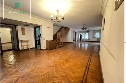 مساحات مكتبية - 5 غرف نوم - 3 حمامات للايجار في شارع 256 - المعادي - حي المعادي - القاهرة