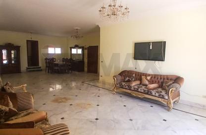 شقة - 3 غرف نوم - 3 حمامات للبيع في شارع سانت جين - كفر عبده - رشدي - حي شرق - الاسكندرية