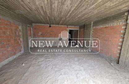Apartment - 4 Bedrooms - 3 Bathrooms for sale in Mountain View iCity - 5th Settlement Compounds - The 5th Settlement - New Cairo City - Cairo
