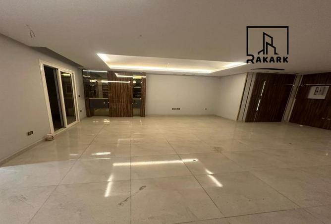76787802 - Property Image 3