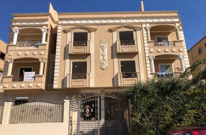 Apartment - 2 Bedrooms - 2 Bathrooms for sale in Al Mostathmir El Saghir - 10th District - Sheikh Zayed City - Giza