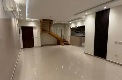 (بنتهاوس  (روف - 4 غرف نوم - 3 حمامات للايجار في زايد ديونز - الحي السادس - الشيخ زايد - الجيزة