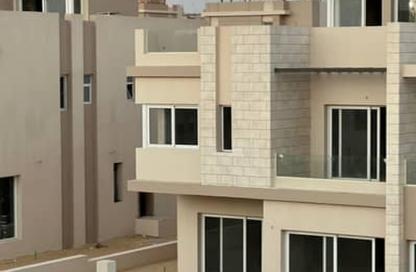 (بنتهاوس  (روف - 3 - 3 للبيع في تاونى - طريق مصر اسكندرية الصحراوي - الجيزة