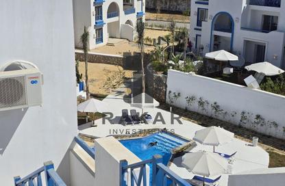 Chalet - 2 Bedrooms - 2 Bathrooms for sale in Mountain View - Ras Al Hekma - North Coast