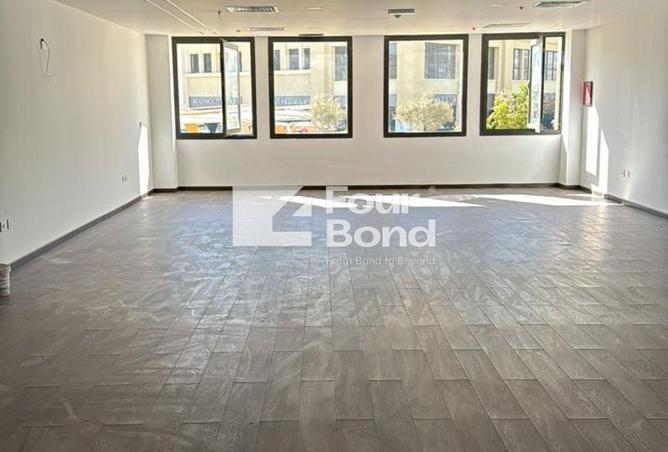 68521832 - Property Main Image