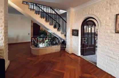 Penthouse - 3 Bedrooms - 3 Bathrooms for sale in Sarayat Al Maadi - Hay El Maadi - Cairo