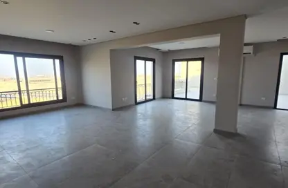 Penthouse - 3 Bedrooms - 3 Bathrooms for rent in Village West - Sheikh Zayed Compounds - Sheikh Zayed City - Giza