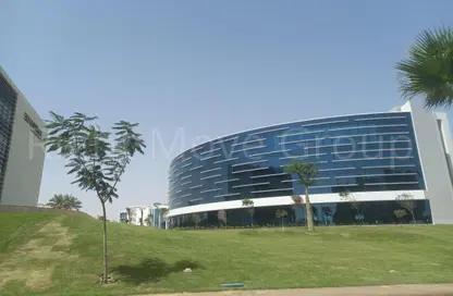 Office Space - Studio - 3 Bathrooms for sale in Smart Village - Cairo Alexandria Desert Road - 6 October City - Giza