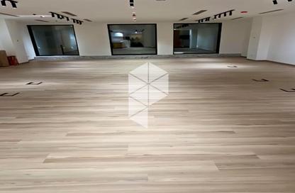 Office Space - 4 Bedrooms - 1 Bathroom for rent in Park St. - Ring Road - The 5th Settlement - New Cairo City - Cairo