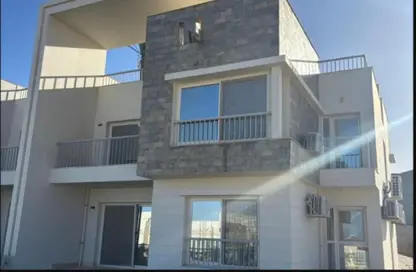 Chalet - 3 Bedrooms - 2 Bathrooms for sale in Youd - Ras Al Hekma - North Coast