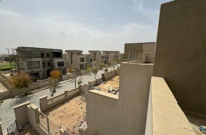 تاون هاوس - 4 غرف نوم - 4 حمامات للبيع في جولف فيوز - طريق مصر اسكندرية الصحراوي - مدينة 6 أكتوبر - الجيزة