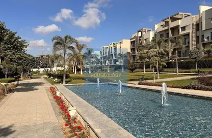 Apartment - 3 Bedrooms - 2 Bathrooms for sale in Moon Residences - Fifth Square - The 5th Settlement - New Cairo City - Cairo