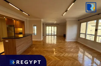 Apartment - 4 Bedrooms - 3 Bathrooms for rent in Ahmed Heshmat St. - Zamalek - Cairo