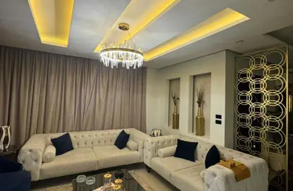 Apartment - 3 Bedrooms - 3 Bathrooms for sale in Stone Residence - 5th Settlement Compounds - The 5th Settlement - New Cairo City - Cairo Apartment - 3 Bedrooms - 3 Bathrooms for sale in Stone Residence - 5th Settlement Compounds - The 5th Settlement - New Cairo City - Cairo