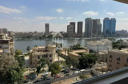 Apartment - 3 Bedrooms - 3 Bathrooms for rent in Mohamed Mazhar St. - Zamalek - Cairo